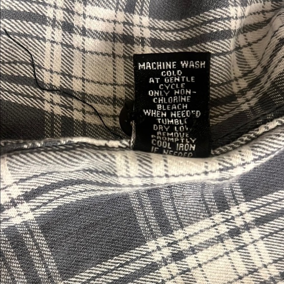 Carbon XXL Men's Black and White Plaid Shirt - Picture 6 of 12